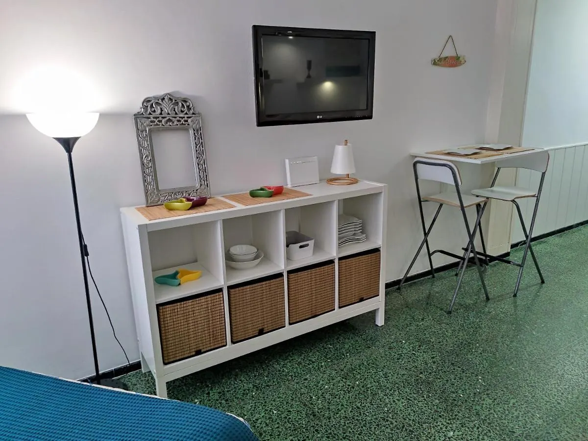 Estudio Interior En Playa De Las Canteras Lejlighed Las Palmas de Gran Canaria 0*,